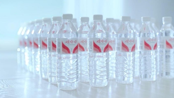 娃哈哈為什么能稱為“實(shí)驗(yàn)室御用水”？